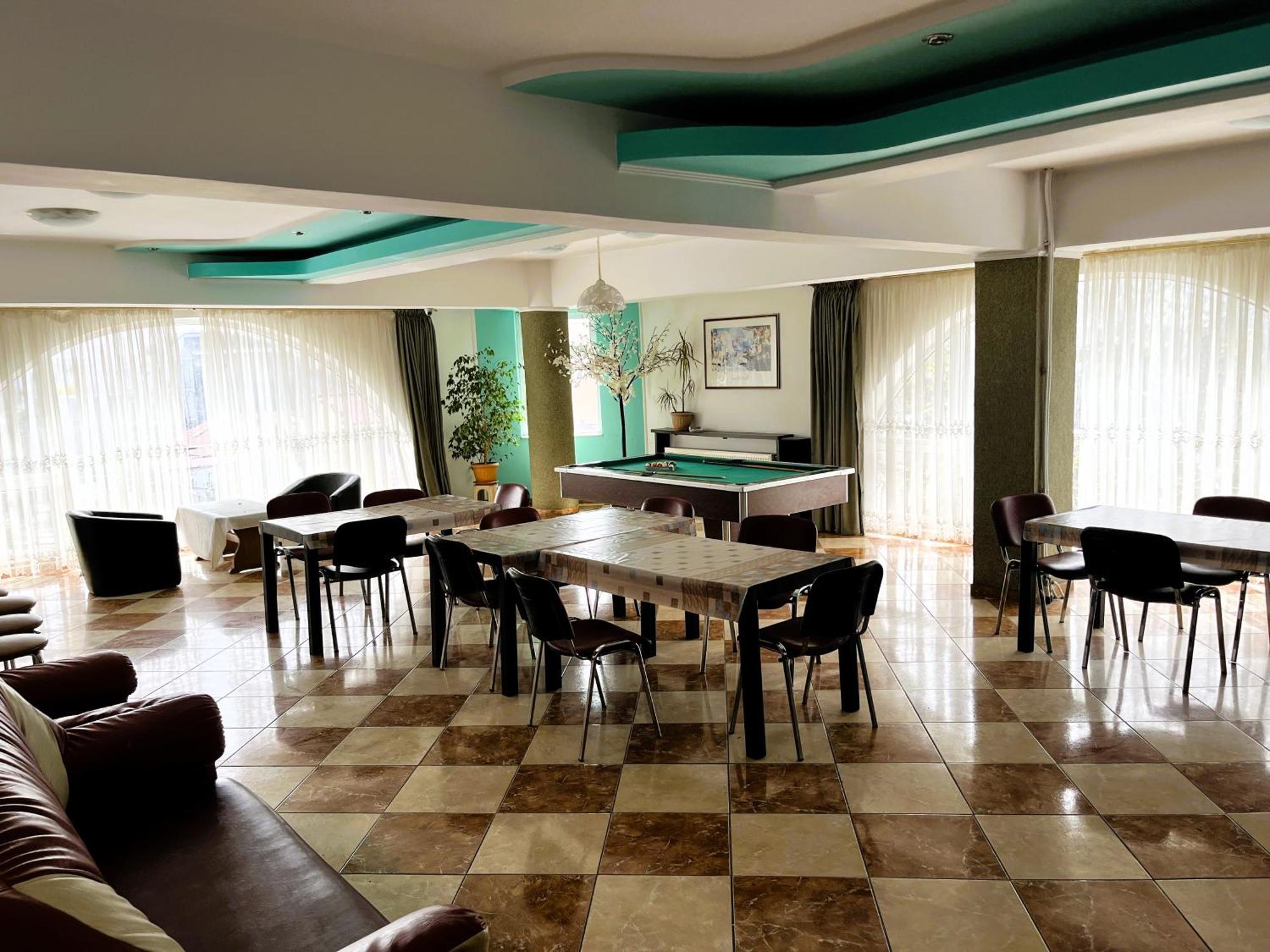 Complex Meridian Ефоріє-Норд Екстер'єр фото